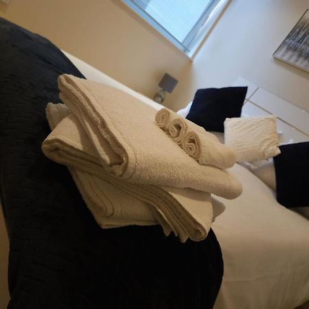 Comfy Spacious Apartment In Canary Wharf Londyn Zewnętrze zdjęcie