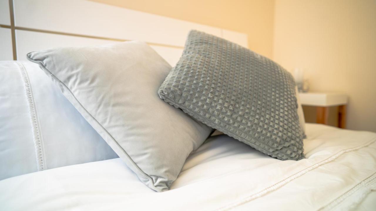 Comfy Spacious Apartment In Canary Wharf Londyn Zewnętrze zdjęcie